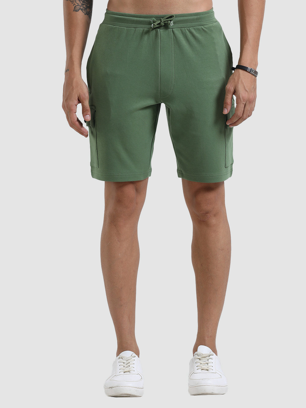 Vineyard Green Organic Cotton Mens Shorts With Cargo Pockets