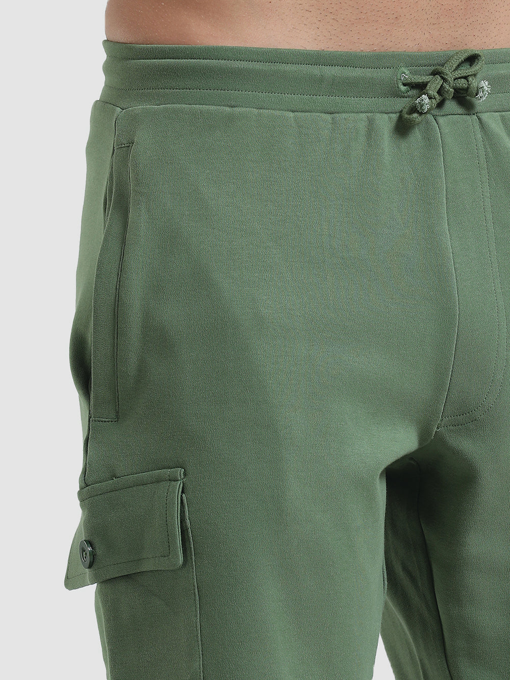 Vineyard Green Organic Cotton Mens Shorts With Cargo Pockets