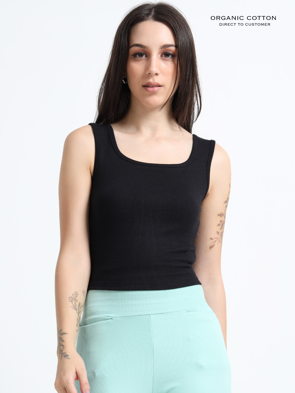 BLACK ORGANIC COTTON RIB SLEEVELESS SQUARE NECK FITTED CROP TOP