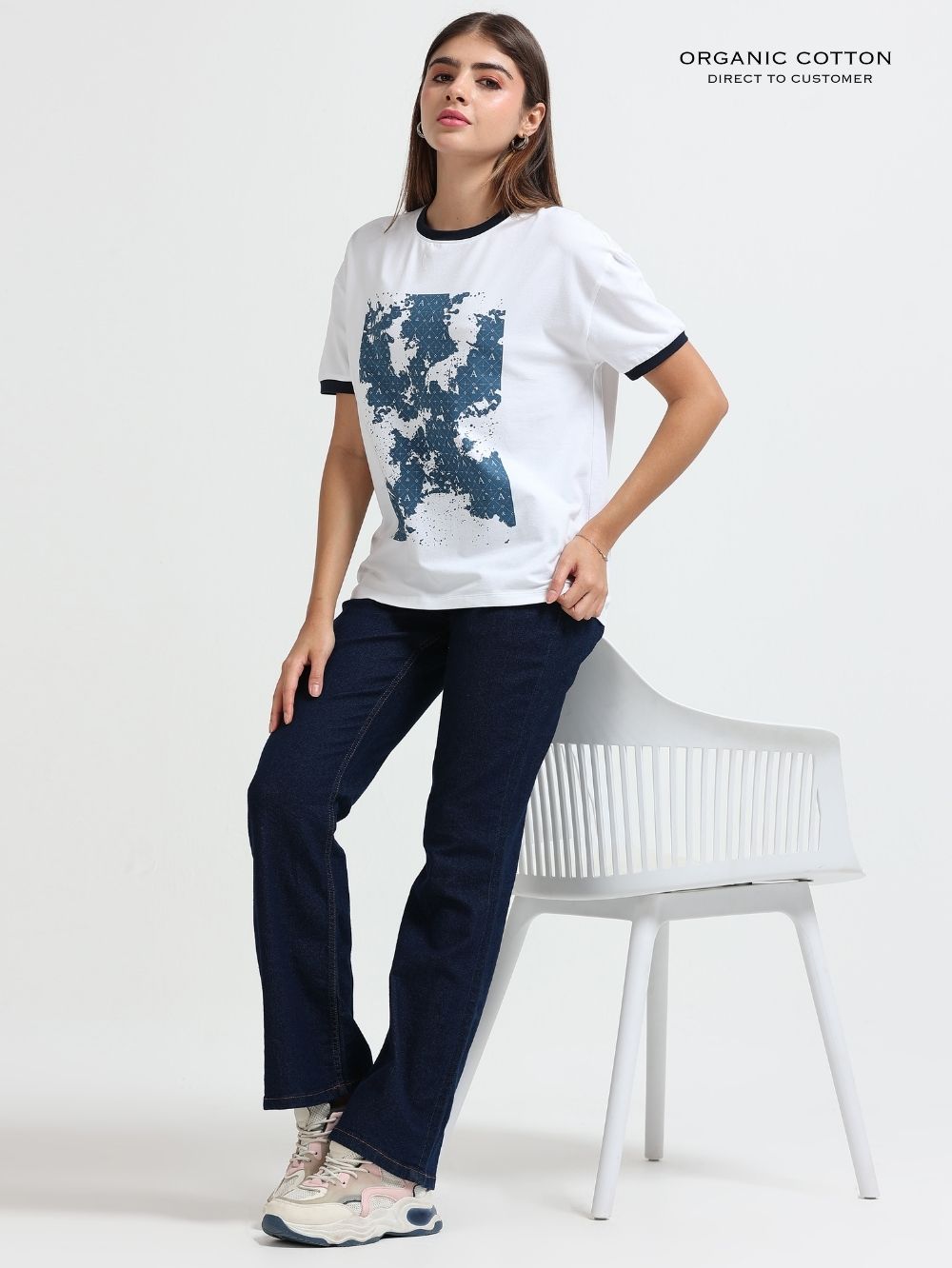 Womens Organic Cotton Relaxed Signature Ink Design Oversize T-shirt - White