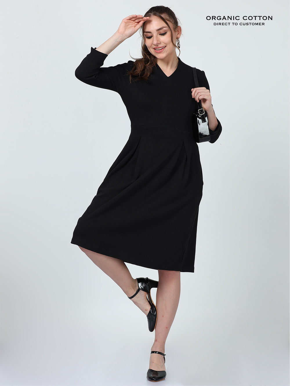 Black Elegant V-Neck Organic Cotton Dress with Pockets
